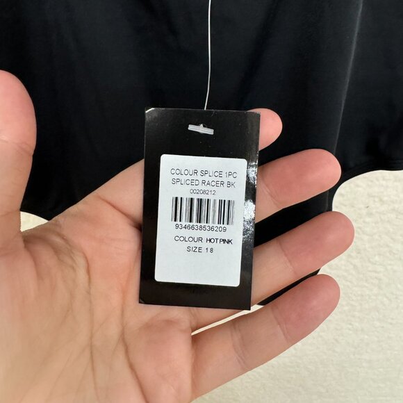 Size 18W - AVENUE - One Piece Swimsuit Bathing Suit NEW no tags - Picture 9 of 10